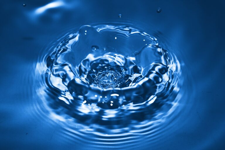 Water surface hit by water drop